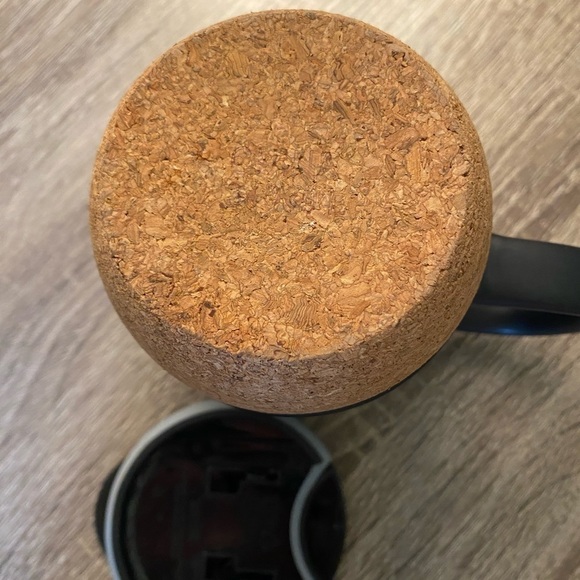 “life’s a Journey” Cork Bottom Coffee Mug Spill Resistant Lid - Picture 4 of 6